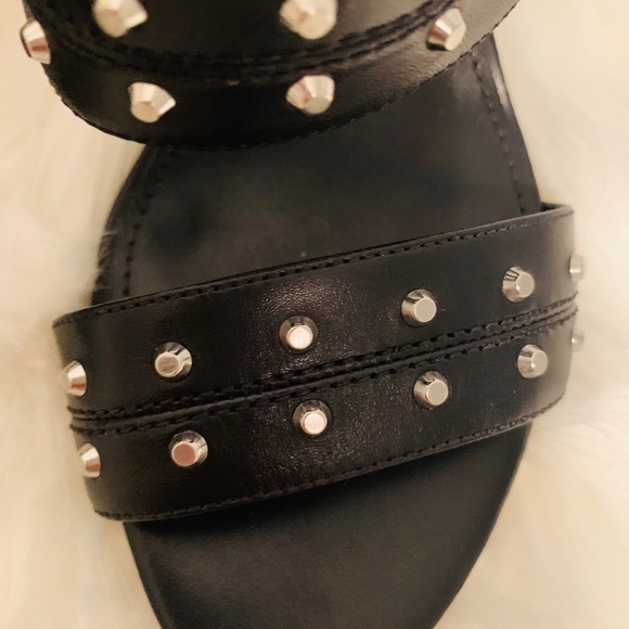 Michael Kors brand new Sandal - Picture 12 of 13